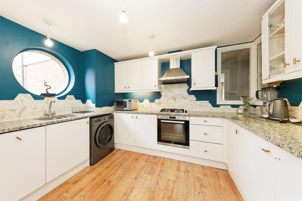 Additional image 8 of Emperor Court, 10 Adelaide Place, Canterbury, CT1