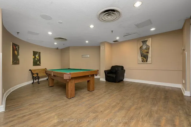 Additional image 30 of 25 Trailwood Dr Unit 303