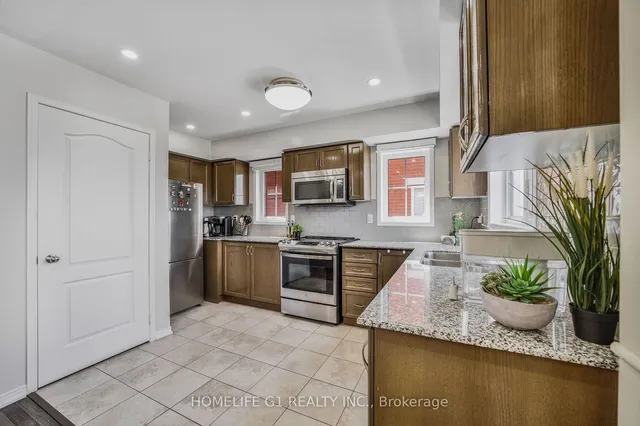 Additional image 18 of 2500 Post Rd Unit 30