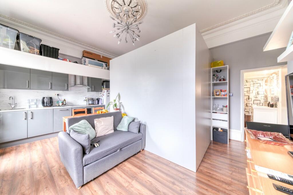 Additional image 5 of London Road, Thornton Heath, CR7