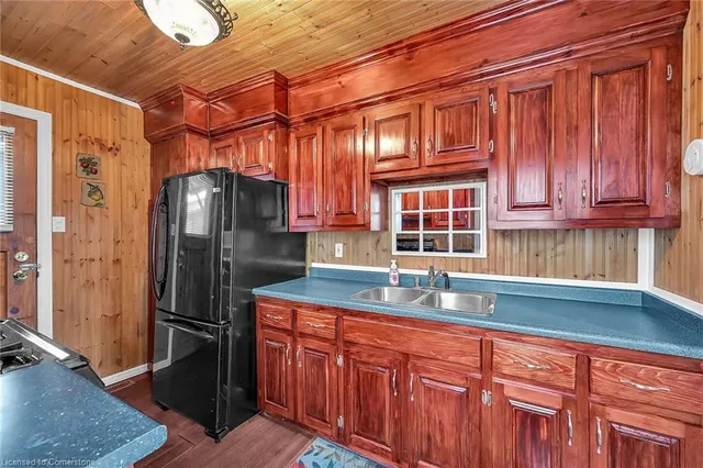 Additional image 13 of 355 Weir St