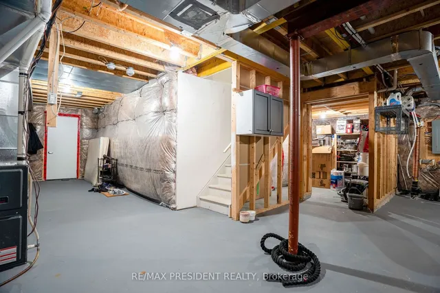 Additional image 32 of 16 Pinedale Ave