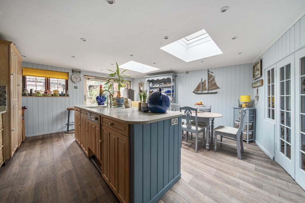 Additional image 9 of St. Peters Street, Sandwich, Kent, CT13