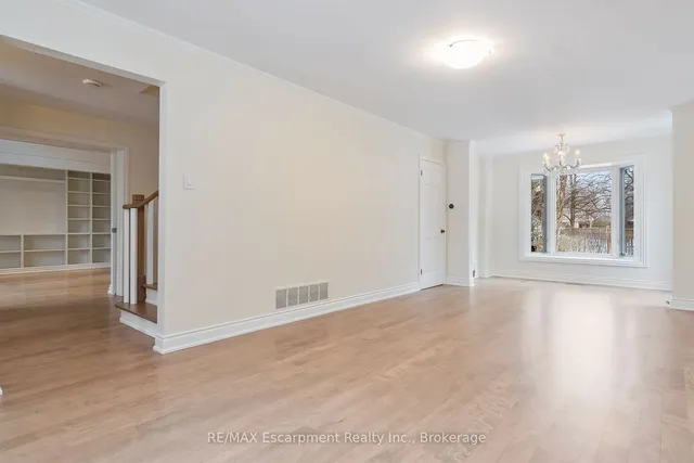 Additional image 15 of 501 CHAMBERLAIN Lane