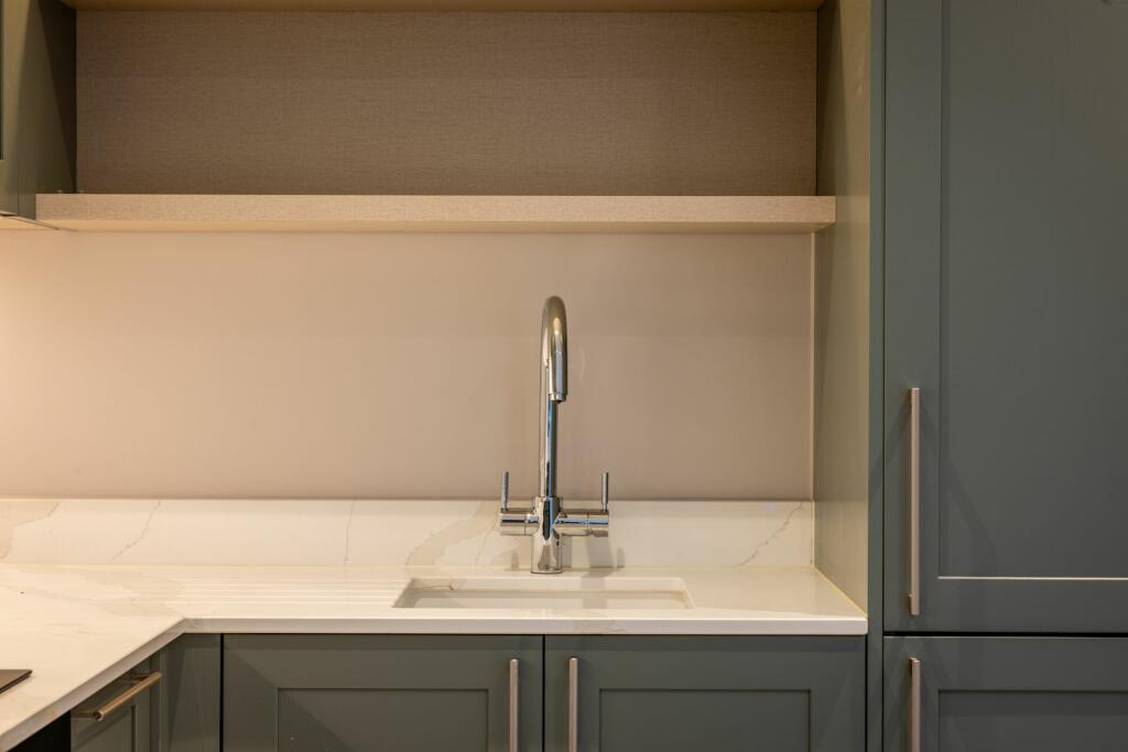 Additional image 5 of The Spinney, Selcroft Road, Purley