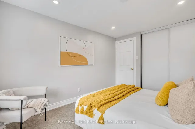 Additional image 33 of 2301 Derry Rd Unit 13