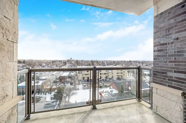 Additional image 39 of 383 Main St Unit 618