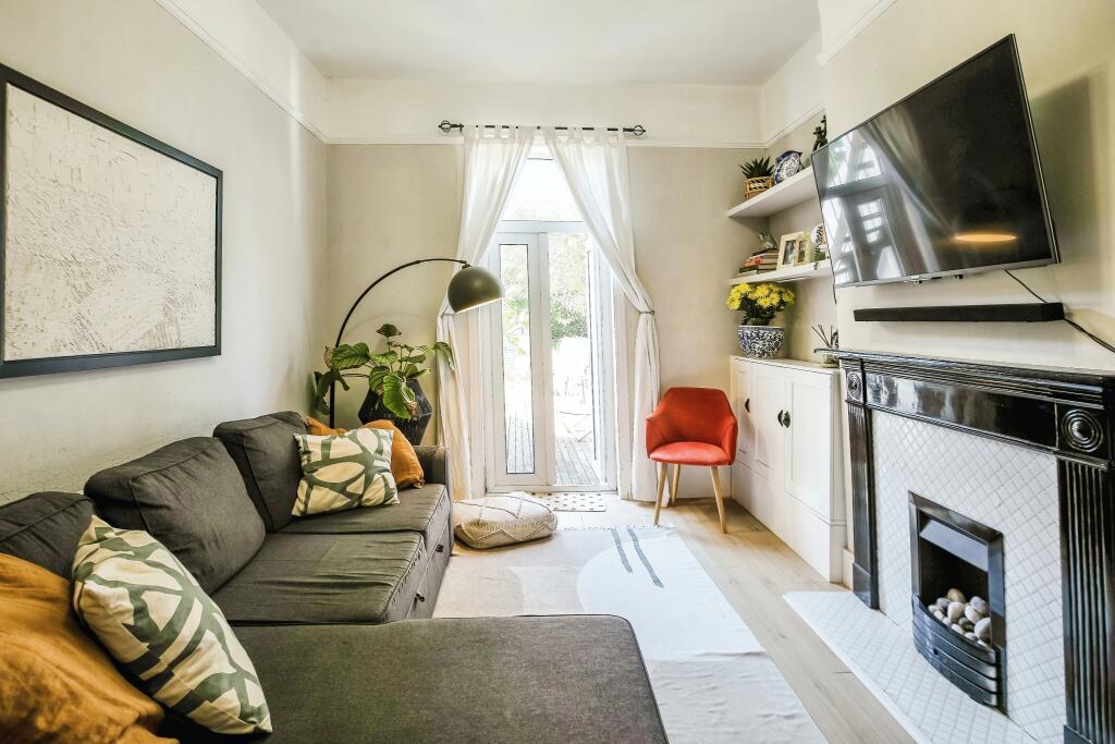 Additional image 2 of Bensham Manor Road, Thornton Heath, CR7