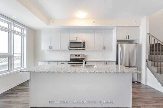 Additional image 15 of 1581 Rose Way Unit 116