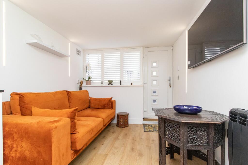 Additional image 7 of The Vale, Wood Bury, CT10