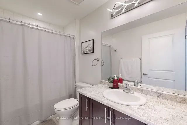 Additional image 29 of 81 Robinson St Unit 305