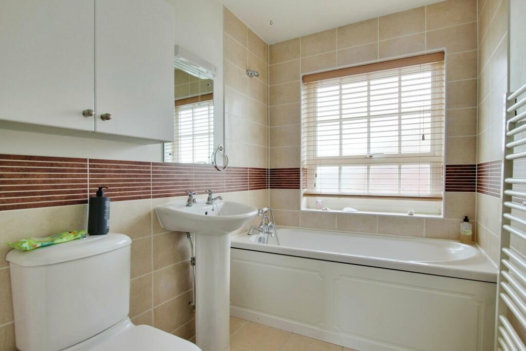 Additional image 16 of Willowbank, Sandwich, CT13