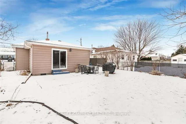 Additional image 34 of 865 Queensdale Ave