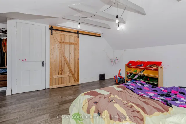 Additional image 34 of 268 Beach Blvd