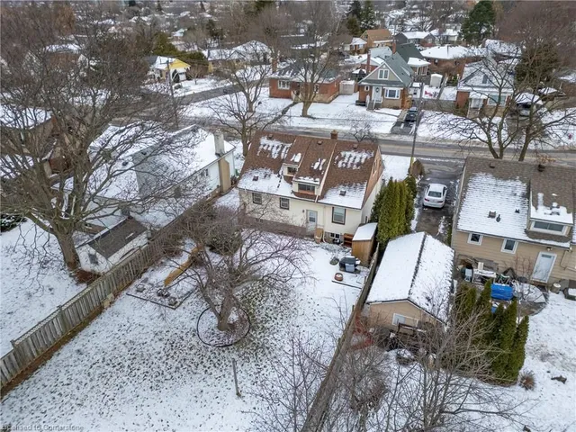 Additional image 45 of 59 Mountain Ave