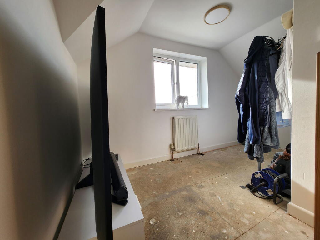 Additional image 19 of Hawes Avenue, Ramsgate, CT11 0RN