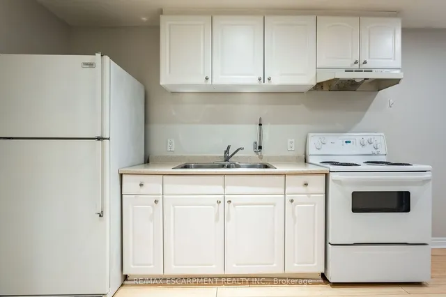 Additional image 29 of 1292 Inglehart Dr