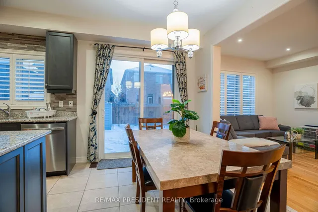 Additional image 18 of 16 Pinedale Ave