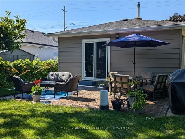 Additional image 28 of 865 Queensdale Ave