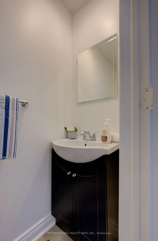 Additional image 16 of 3446 Bannerhill Ave