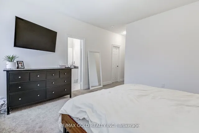 Additional image 30 of 40 Silver Meadow Gdns