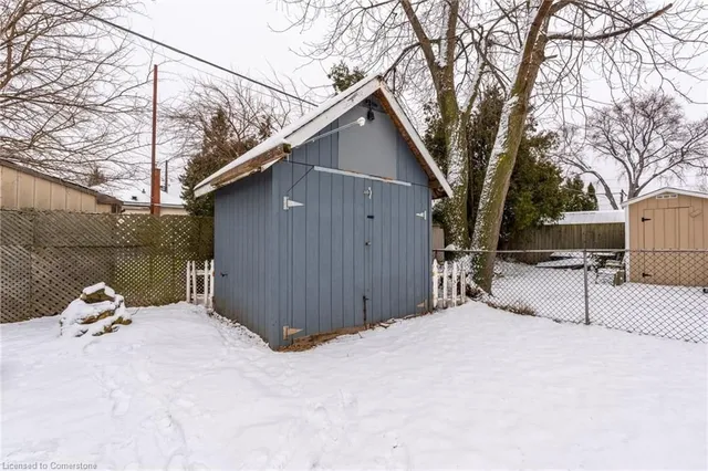 Additional image 22 of 230 Julian Ave