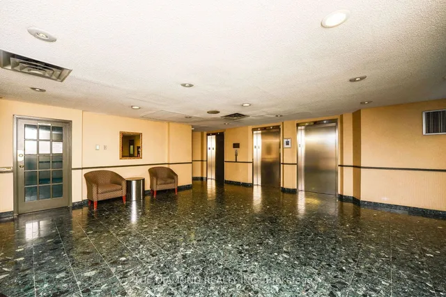 Additional image 32 of 4205 Shipp Dr Unit 1502