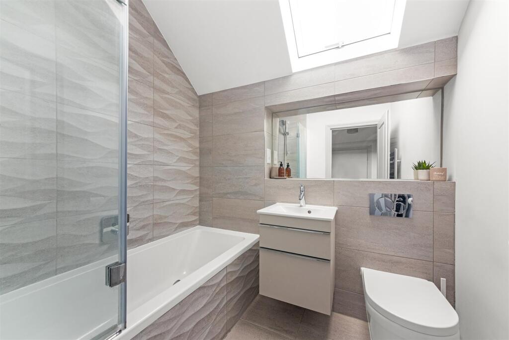 Additional image 12 of Woodcote Valley Road, Purley