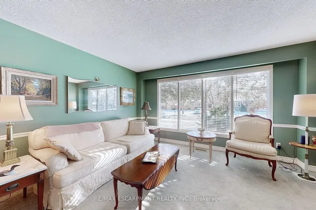 Additional image 5 of 3059 Centennial Dr