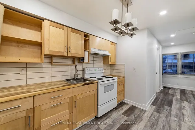 Additional image 10 of 173 Harmony Ave