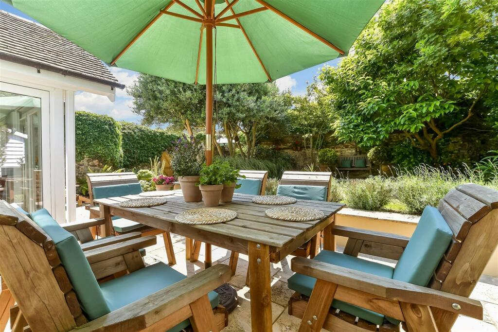 Additional image 22 of High Street, Sandwich, Kent