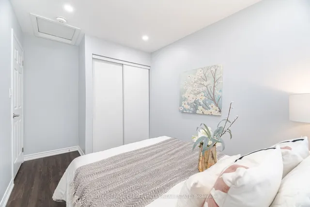 Additional image 37 of 114 Whitlock Ave