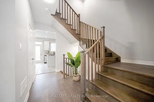 Additional image 6 of 3066 8th Line