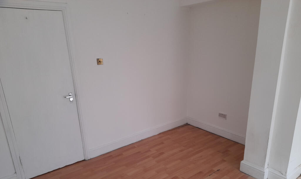 Additional image 6 of Thornton Heath, CR7 7PX