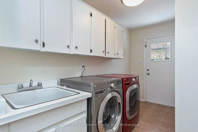 Additional image 20 of 501 CHAMBERLAIN Lane