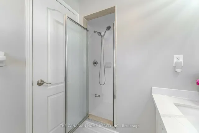 Additional image 25 of 5220 Nova Cres