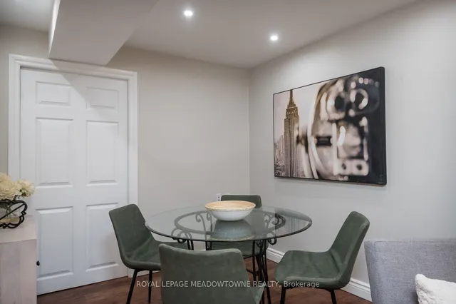 Additional image 32 of 249 Hadley Woods Terr