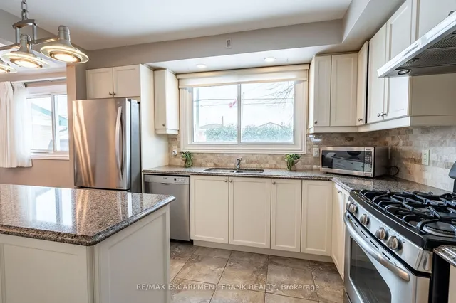 Additional image 9 of 83 Mountbatten Dr