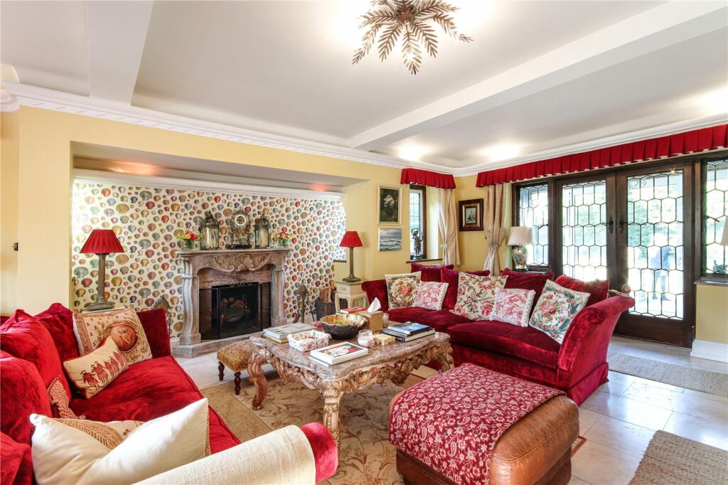 Additional image 3 of Fitzroy Avenue, Kingsgate, Broadstairs, Kent, CT10