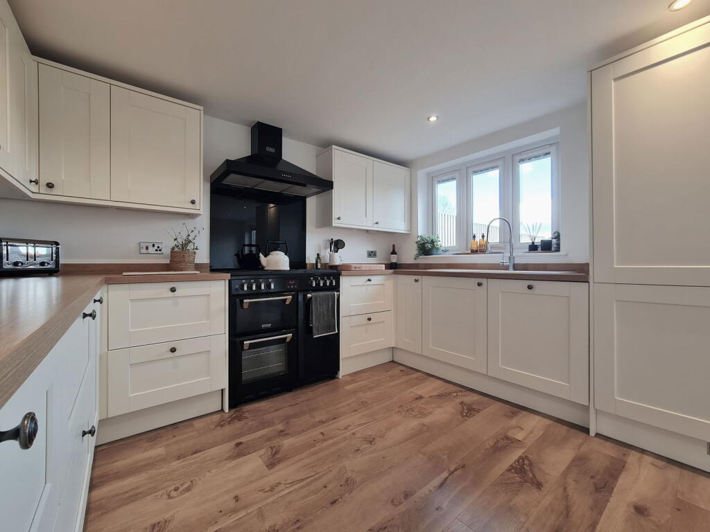 Additional image 9 of Canterbury Road, Lydden, Kent