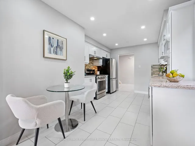 Additional image 15 of 4692 Owl Circ