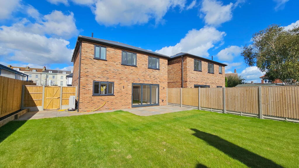 Additional image 15 of London Road, Deal, CT14 9TE