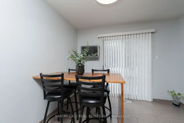 Additional image 10 of 6050 Bidwell Tr Unit 66