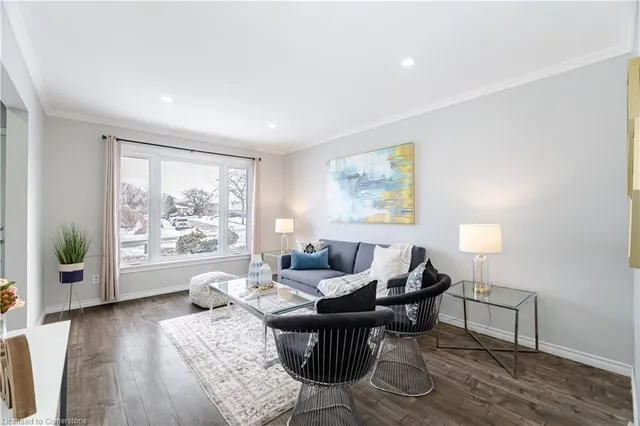 Additional image 9 of 43 Markham Cres