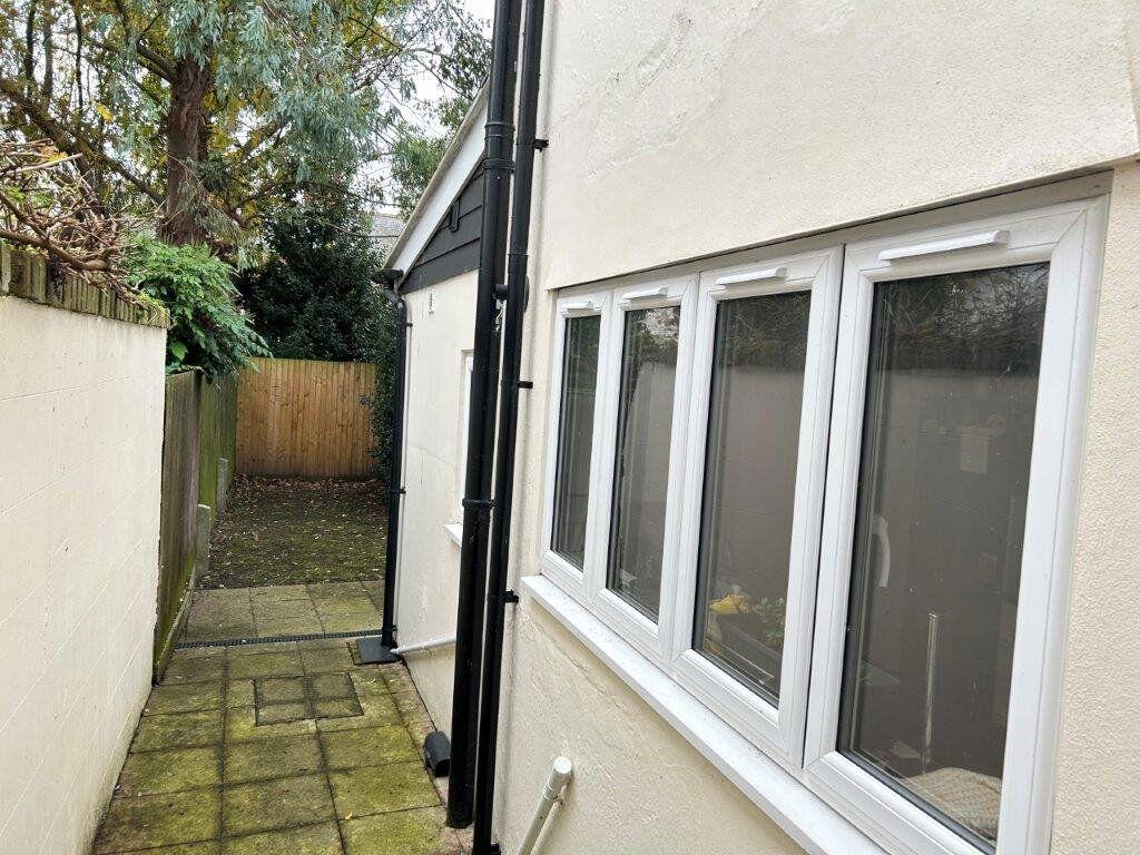 Additional image 32 of St Johns Lane, Canterbury Ref - 1205