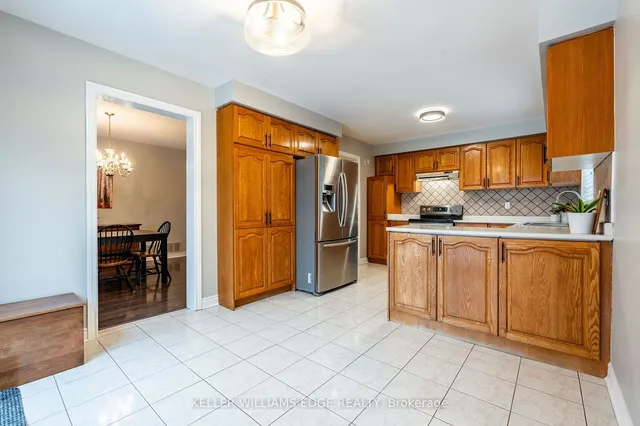 Additional image 20 of 67 Laurendale Ave