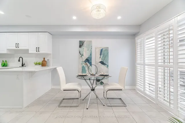 Additional image 12 of 114 Whitlock Ave