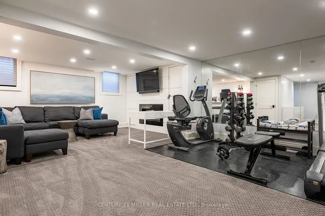 Additional image 28 of 2289 Carol Rd