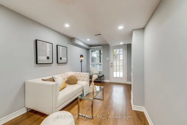 Additional image 37 of 70 Glenashton Dr