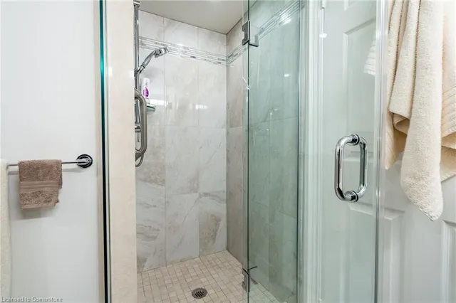 Additional image 29 of 442 Maple Ave Unit 604